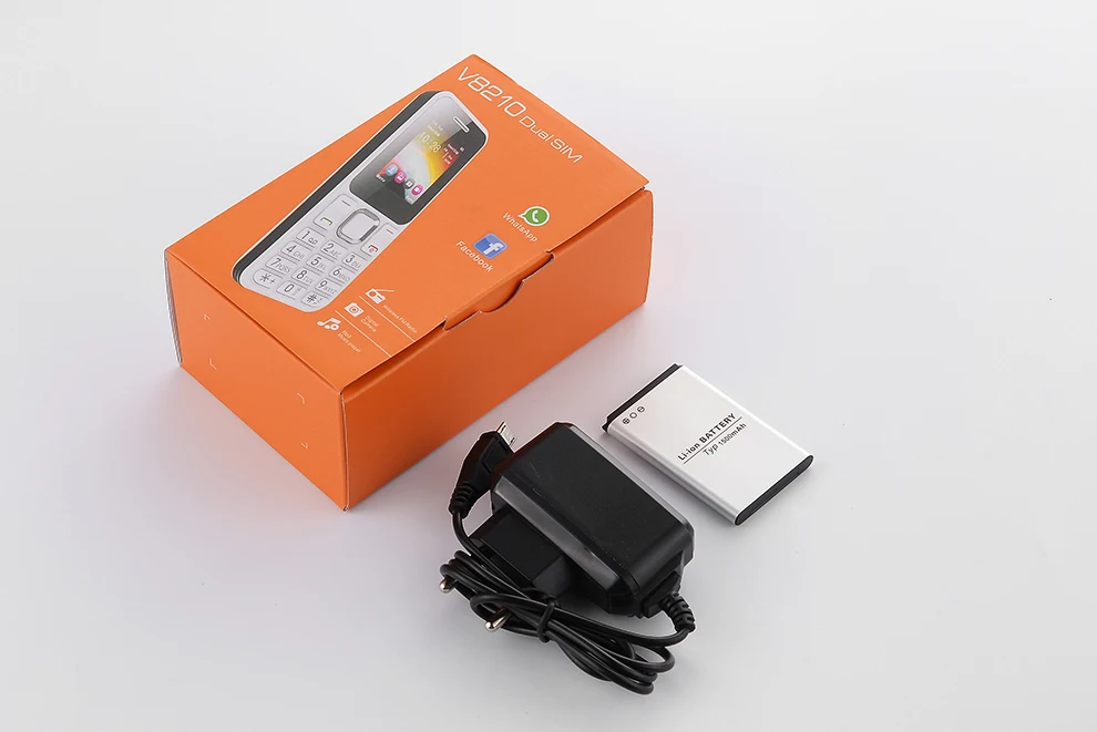 Оригинальный мини-студенческий телефон V8210 две sim-карты 1 77 GPRS Вибрация FM Bluetooth