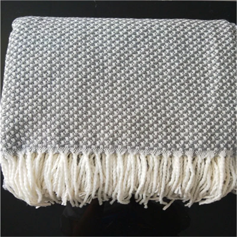 Grey 130X200cm Nordic Style Fringed Coffee Sofa Beds Cover Baby Soft Throw Rugs Christmas Home Decor Modern Multifunctional Blankets - Color: Grey
