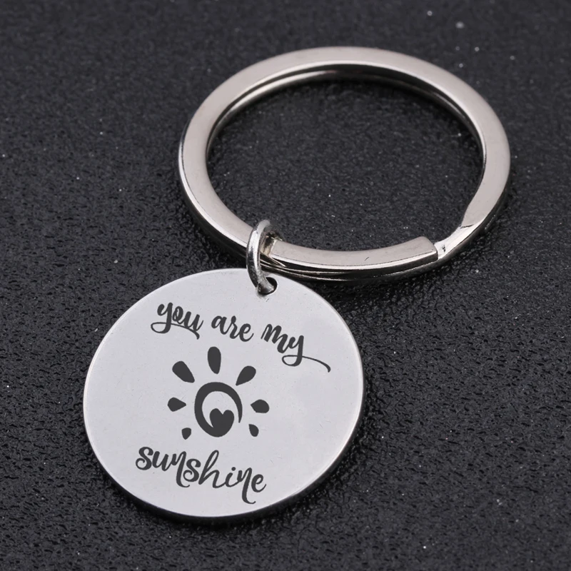 Брелок с надписью You Are My Sunshine для подруги бойфренда подарок на день Святого