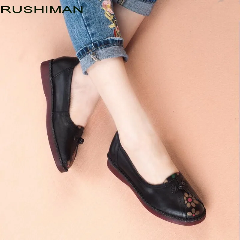 

RUSHIMAN Genuine Leather Flat Shoes Cow Leather Handmade Women Casual Shoes Loafers Fashion Flower Flats Moccasins mother shoes