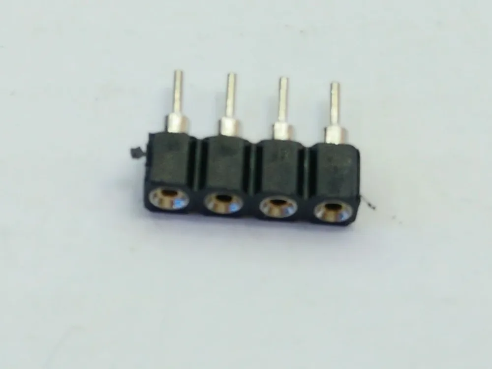 100 шт./лот 4 штырька RGB штекер гнездовой Тип DIY маленькая часть для светодиодной 3528
