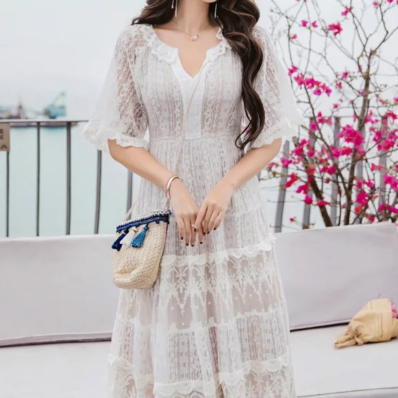 

Stunning Boho Style Vocation Dress V-neck Short Sleeve Ruffles Slim Lace Long Dress Women Fairy White Beach Dress Vestidos Robe
