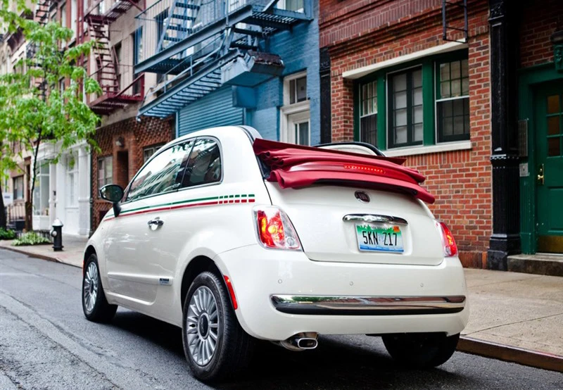 Авто Стайлинг итальянский флаг цвет талии автомобильные наклейки для FIAT 500C Bravo