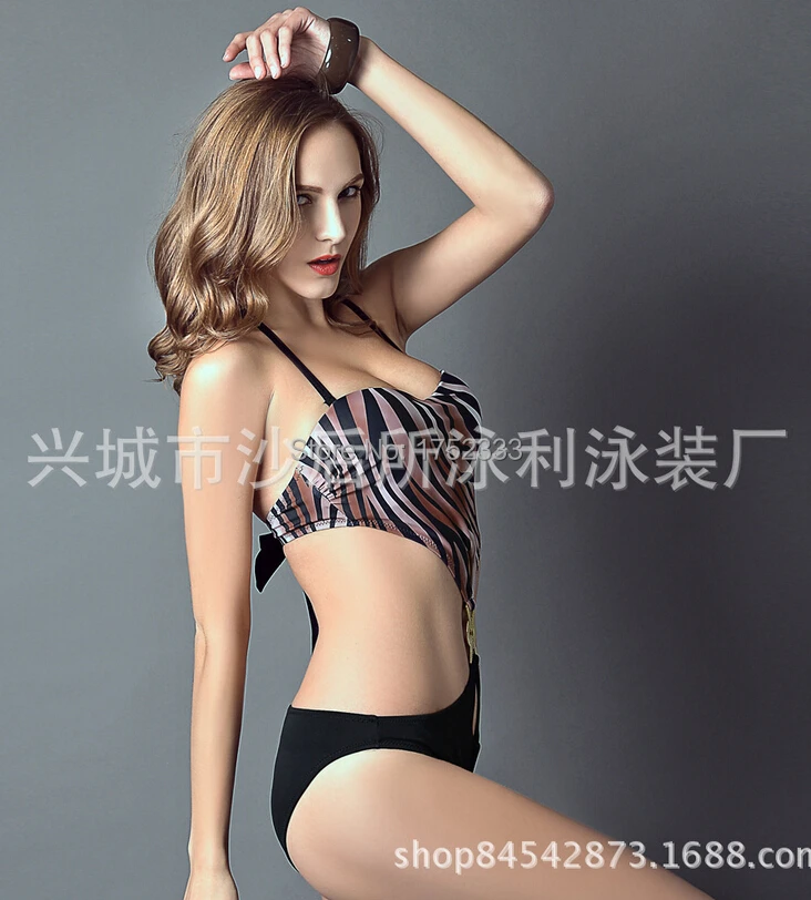 New Heart-Shaped Wave Pattern Super Sexy Bikini Swimwear Printed Piece Swimsuits Women Bikinis Set |