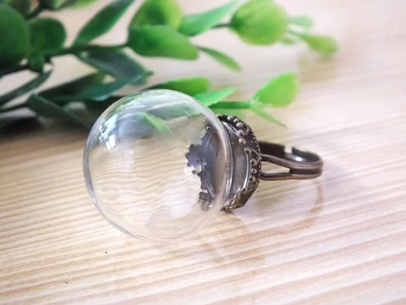 

25x15mm Small round glass ring antique bronze grown ring base handmade glass ring / 10sets