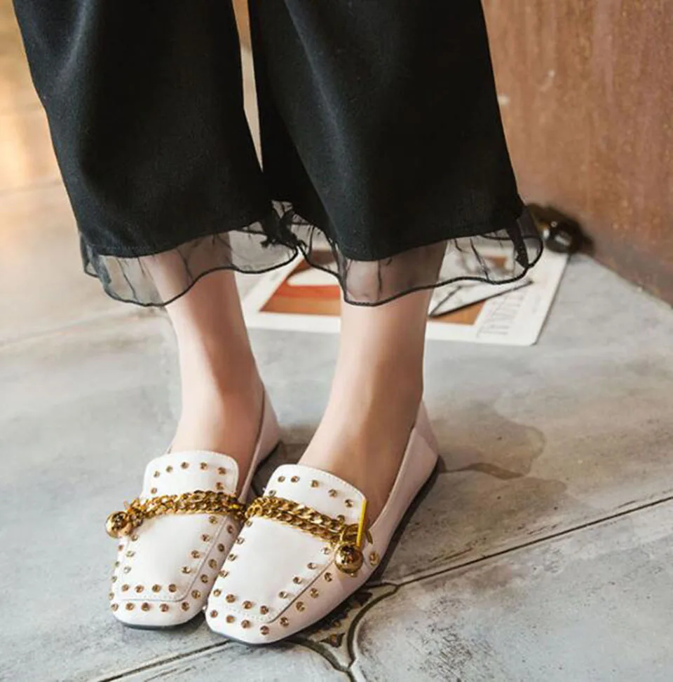 Kette Müßiggänger Runway Kristall Schwarz Schlüpfen Quadratische Zehe Strass Italienisch Flache Schuhe Metall Nackt Designer Schuhe Frauen Luxus Mode Tropfenschifffahrt Frühlingsherbst Schön Europäisch
