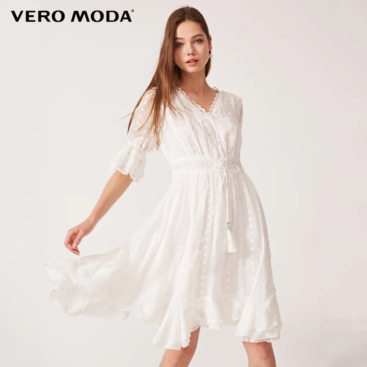 Vero Moda Новое Женское шифоновое платье на шнуровке с v-образным вырезом средней длины с подкладкой | 31926Z570 - Цвет: Snow white