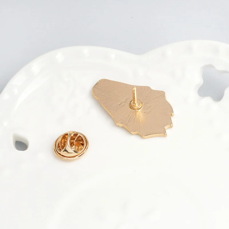 QIHE ювелирные изделия Броши и шпильки человек носить платье с цветочным узором