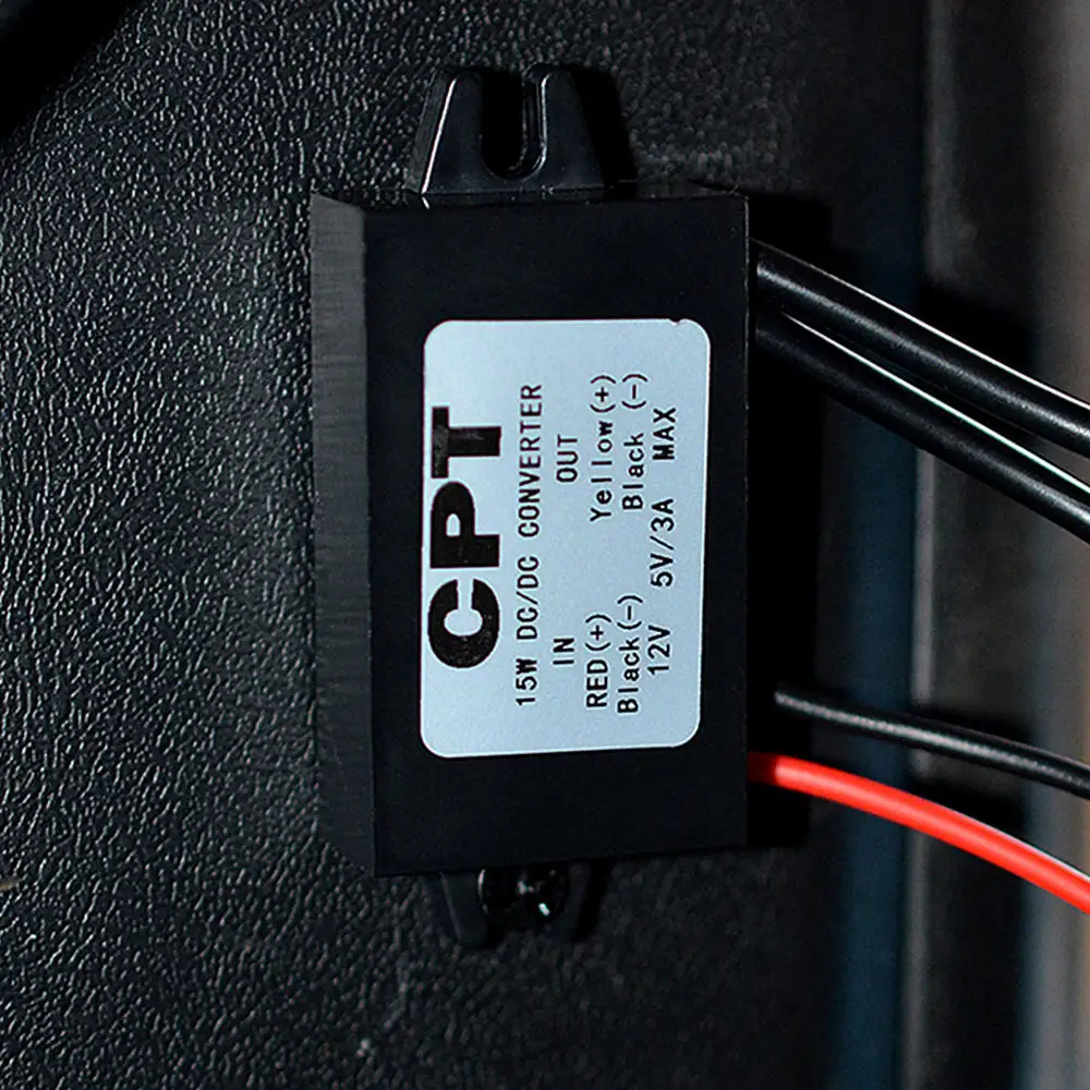 Автомобильное зарядное устройство портативное GPS с двумя usb-портами