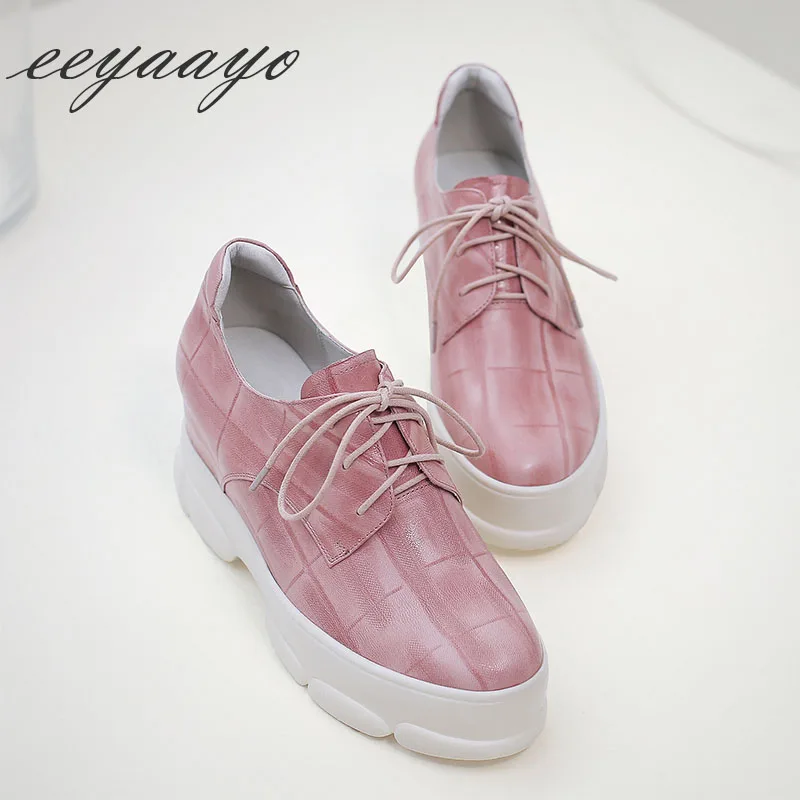 Женские весенние туфли лодочки из натуральной кожи на высокой танкетке со