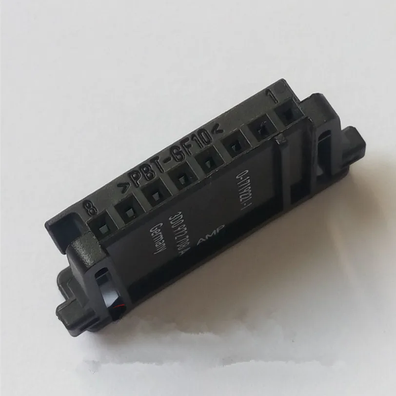 

8Pin Car Display compass Plug Connector For Volkswagen Audi 3D0 972 708 A