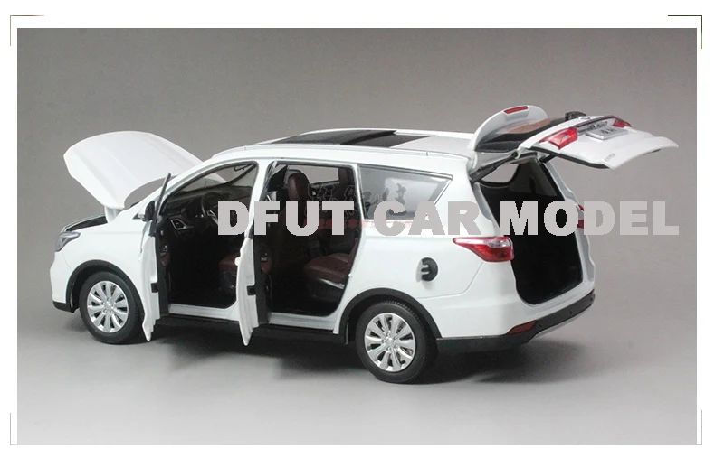 Литая 1:18 модель игрушечного автомобиля из сплава CS75 MPV Детские Игрушечные Машинки оригинальные авторизованные подлинные детские игрушки