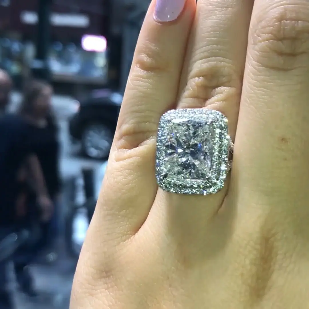 Женское кольцо из серебра 2019 пробы с фианитом|Кольца| |