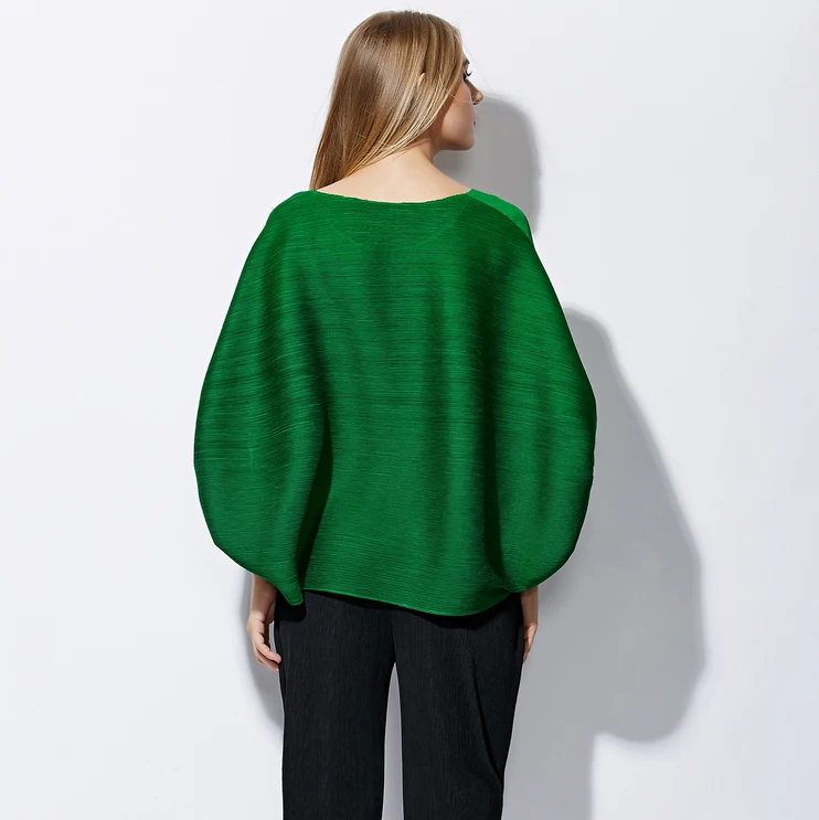 Женская свободная футболка Changpleat модная плиссированная однотонная черная с