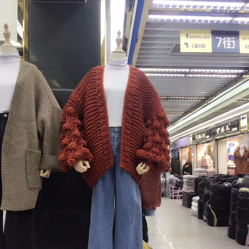 Twotwinstyle полые трикотажные свитера Кардиган женские осенние с длинным рукавом Свободные Большой размер женские джемперы Открыть стежка повседневная одежда