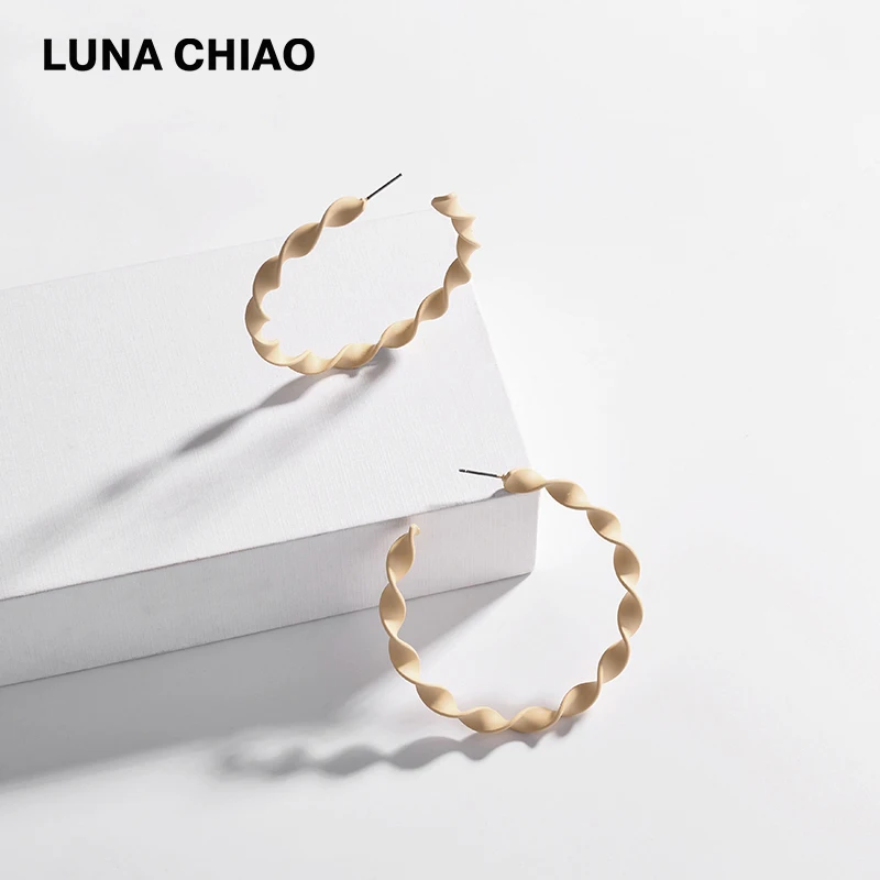 LUNA CHIAO модные ювелирные изделия витые круглые большие серьги-кольца матовые