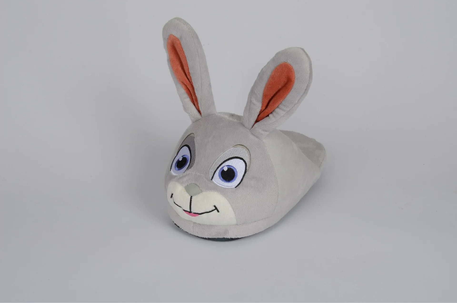 Женские плюшевые тапки с героями мультфильмов модель 2017 года стильные мужские в