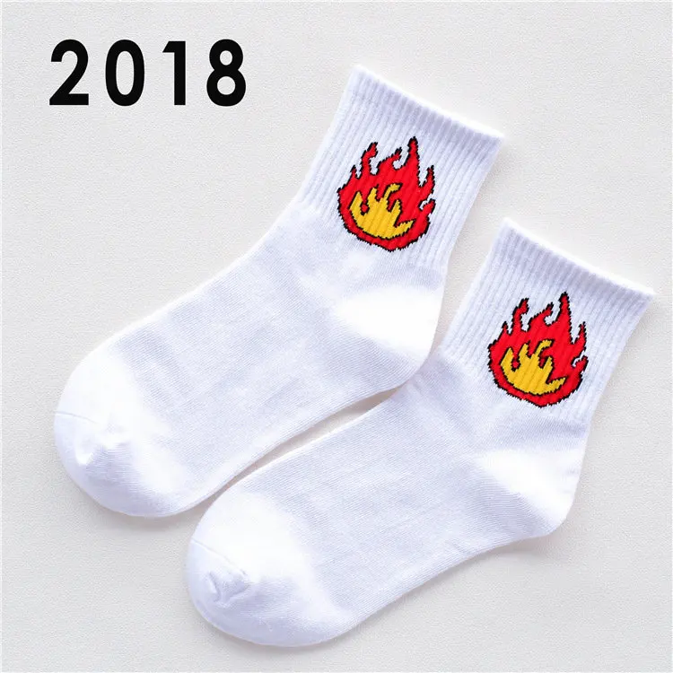 2018 Летние женские короткие носки в стиле Харадзюку kwaii, хлопковые забавные носки с принтом пламени, милые женские носки с героями мультфильмов для женщин, meias - Цвет: 2018