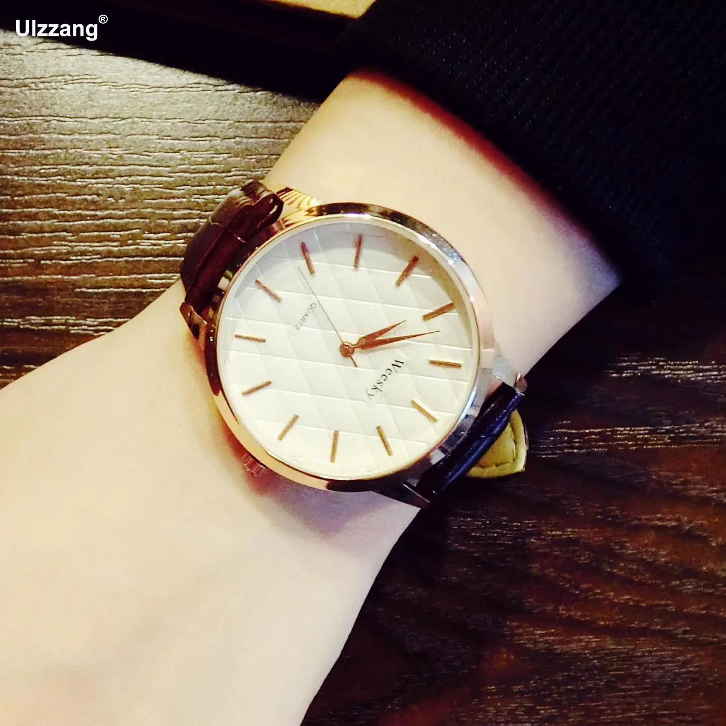 2018 новые классические черные коричневые белые кожаные кварцевые наручные часы