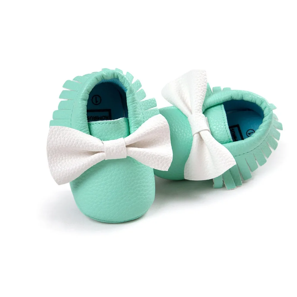 Разноцветные классические кроссовки из искусственной кожи с бантом бабочкой для