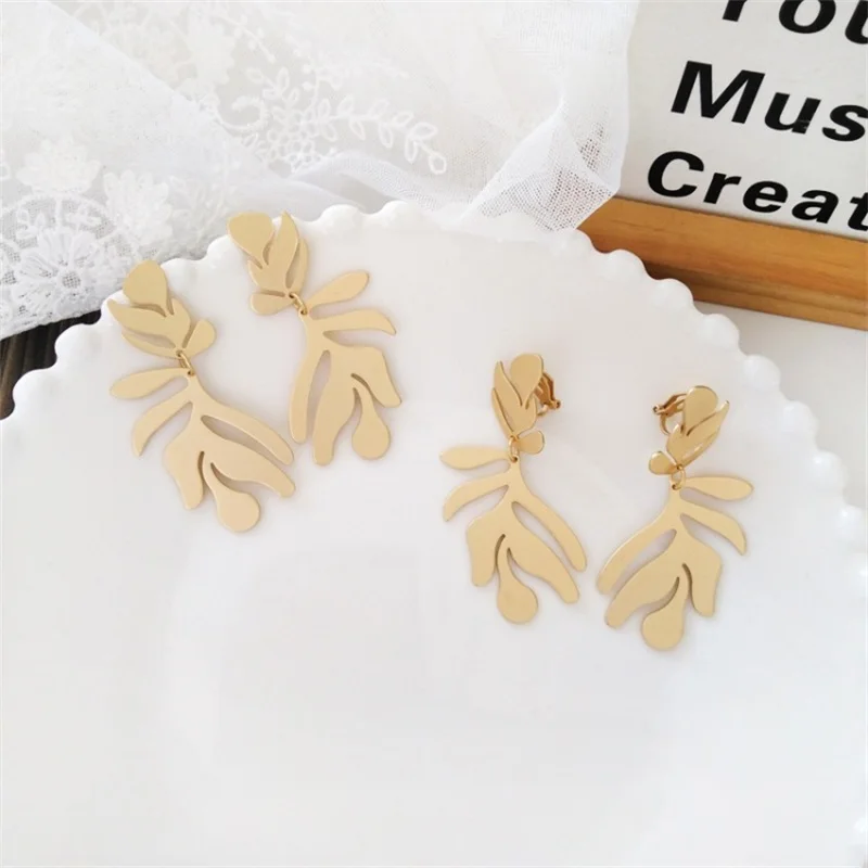 2019 корейская мода дикие нерегулярные листья Длинные Простые Подвесные серьги