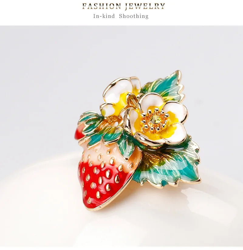 Модные броши фрукты клубники для мужчин и женщин 2019 значки с героями