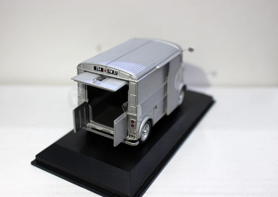 Оригинальная фабрика 1:43 игрушечный автомобиль CITRO EN HY из сплава игрушки для детей
