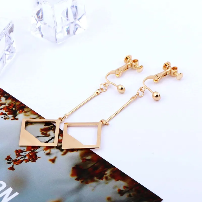 Индивидуальные геометрические полые квадратные Длинные металлические серьги