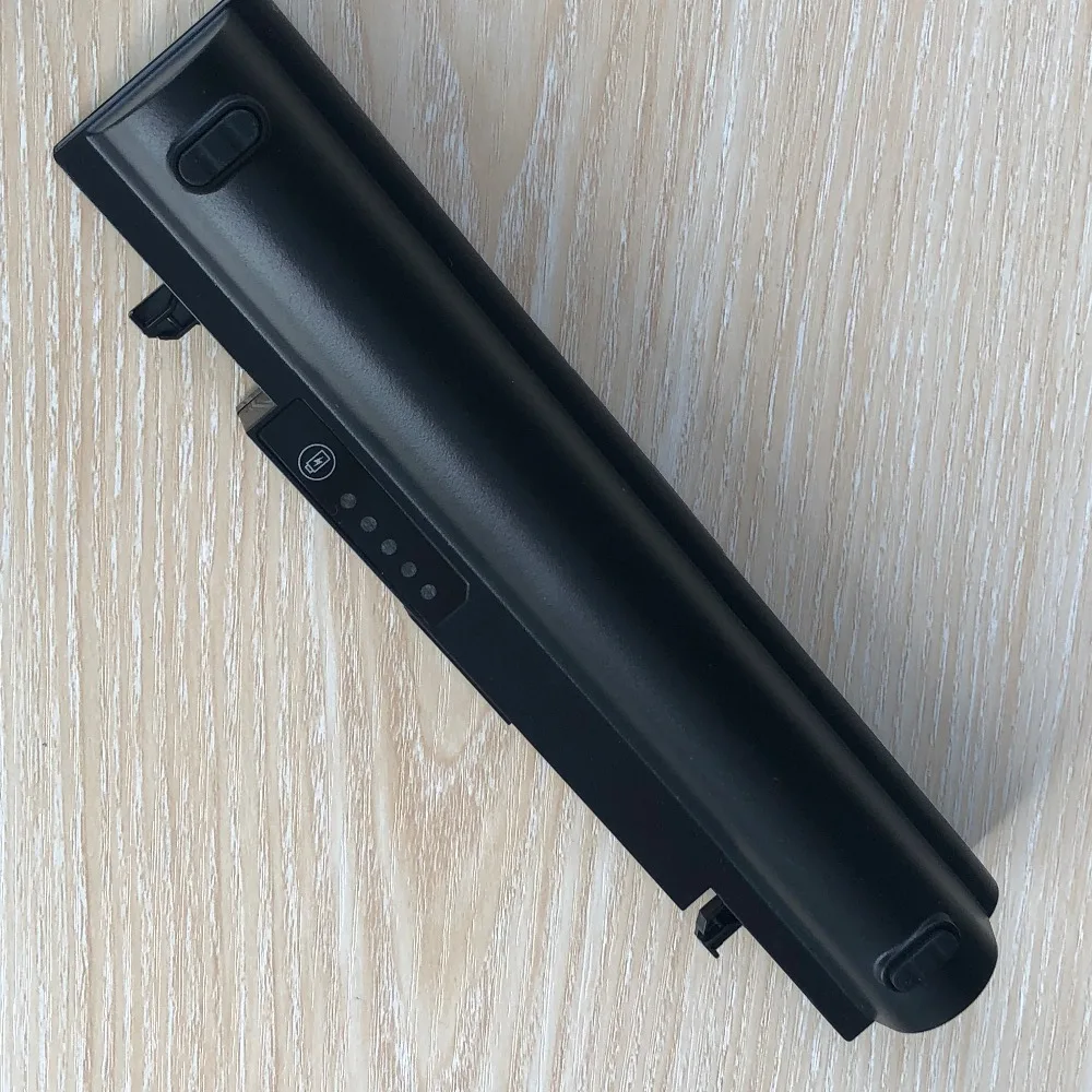 Новый аккумулятор для ноутбука HSW SAMSUNG R418 R420 R428 R429 R430 R458 R462 R463 R464 R465 R466 R467 |