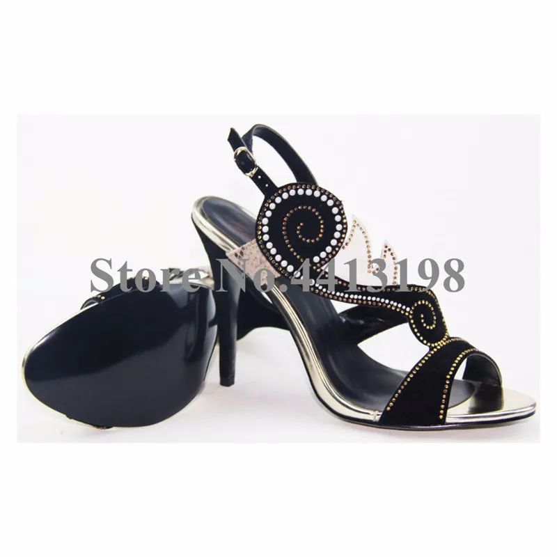 Новинка Черная повседневная обувь со стразами и змеиным узором летние женские