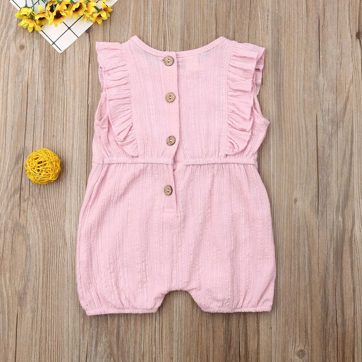Цельный комбинезон без рукавов с рюшами для новорожденных девочек однотонный