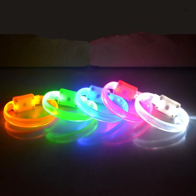 LED Glowing Flashing Wristband Blinking Bangle Bracelet Adults Glow Party wedding birthday|Сверкающие товары для