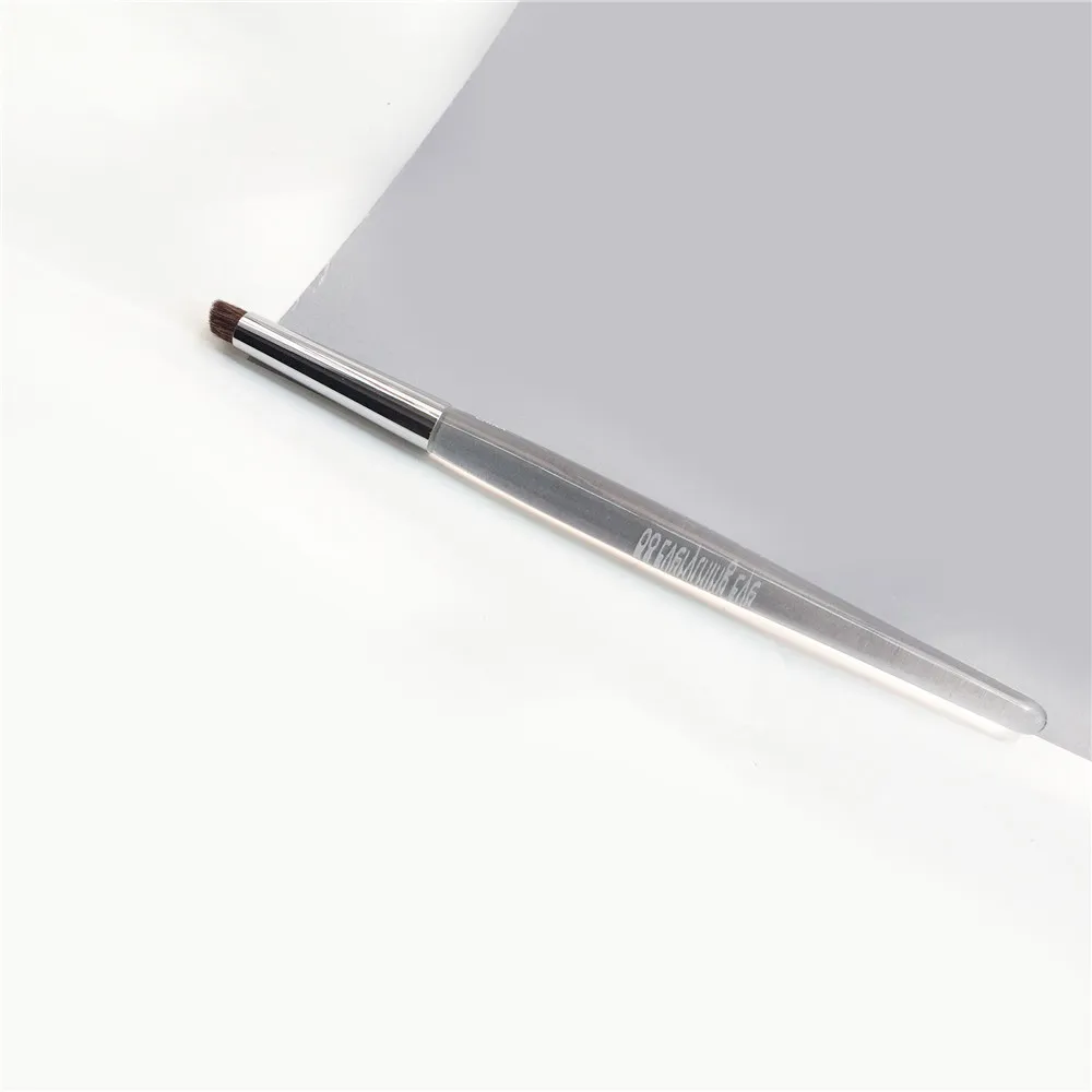 BRUSH 68 EVERYTHING EYE Eyeshadow Brush - Precision Defining Blending Shading Eye | Красота и здоровье