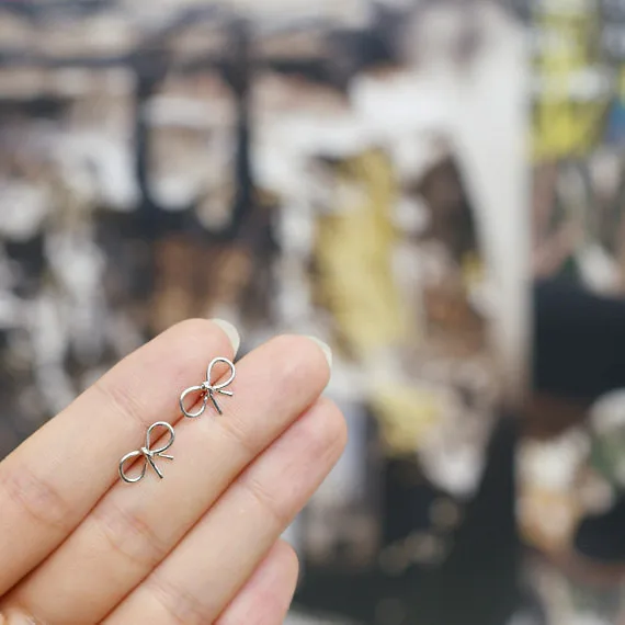 Smjel Новый Модный Ювелирный крошечный лук женские серьги пусеты изысканный узел с