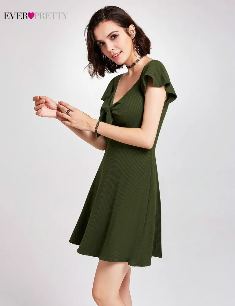Зеленое короткое платье для подружки невесты Ever pretty Платья А силуэта с v образным