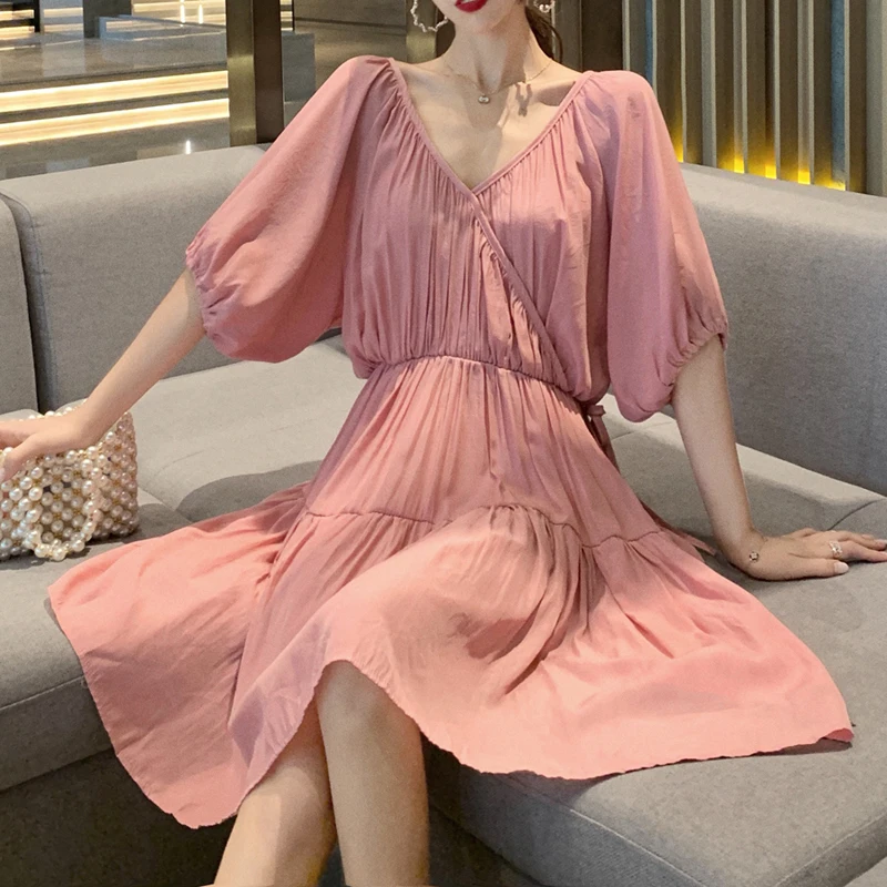 Женское пляжное платье с коротким рукавом однотонное свободное элегантное в