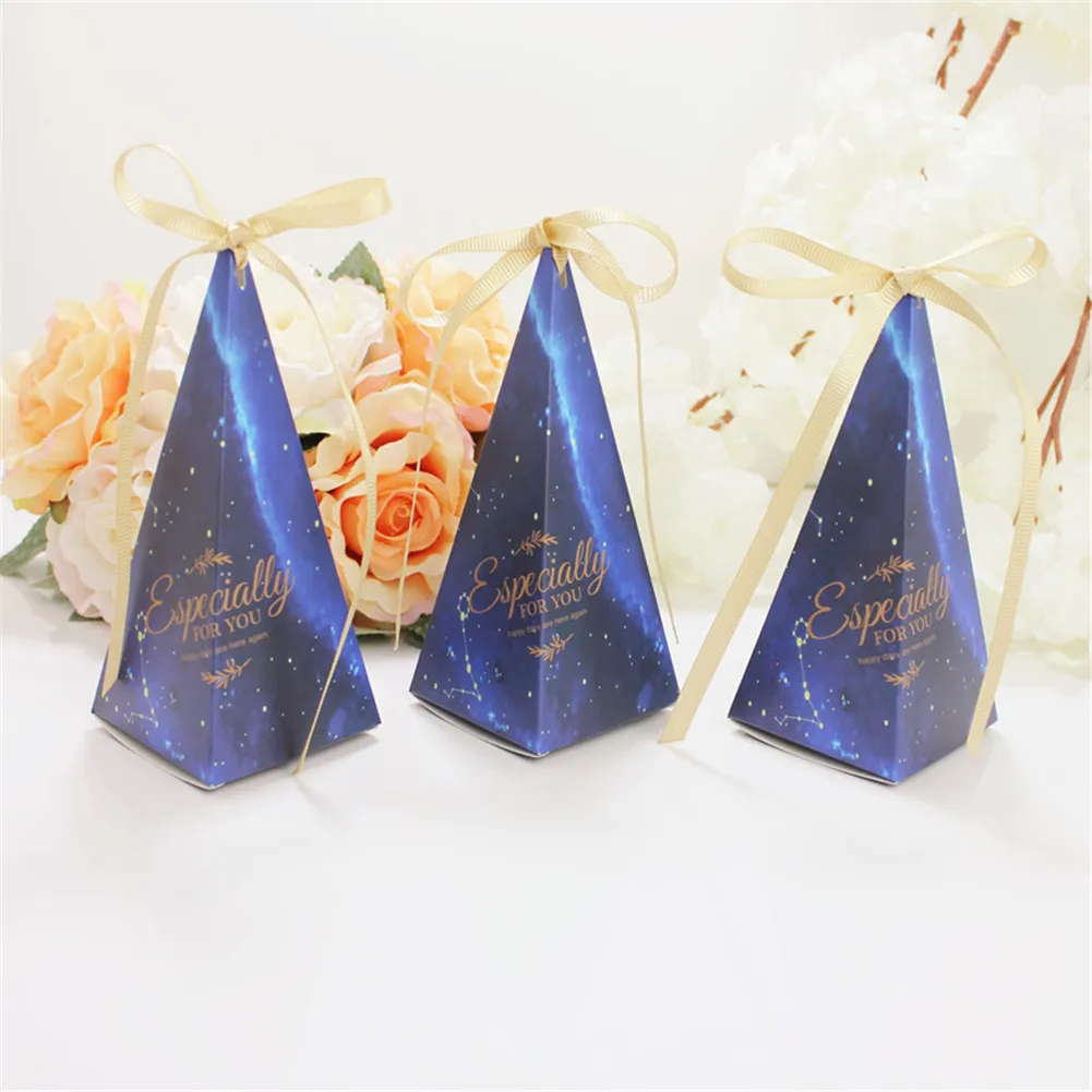 50 шт. Пирамида Форма коробка для конфет с лентой одежда свадьбы дня рождения