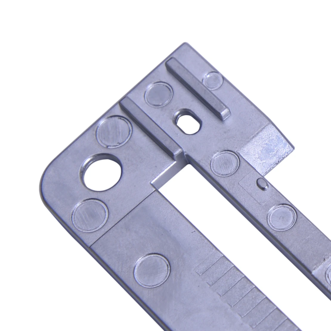 Серебряная игольчатая пластина с 4 нитями подходит для сергеров Brother Overlock 3034d 4234d #