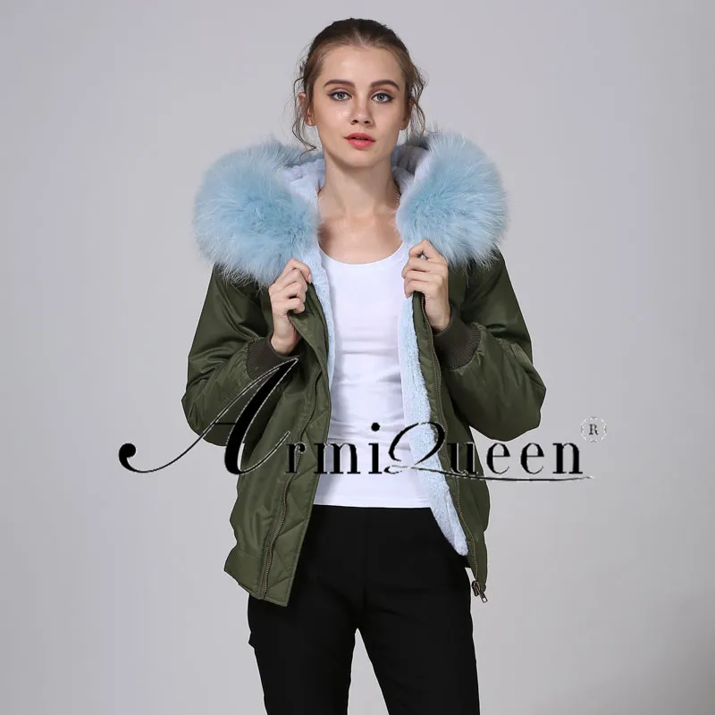

2018 Khaki Bomber Fligth Jacket Skyblue Thin Lined Fashionable Design Elegant Fur Bomber For Runway