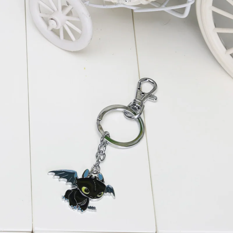 black keychian Как приручить дракона 2 Беззубик, ночная фурия подвесное ожерелье брелок Брелоки - Цвет: black keychian