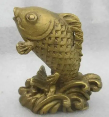 Exquisite Rare Collection Chinese Old Copper Carving Rich Auspicious Carp Fish Animal Statue