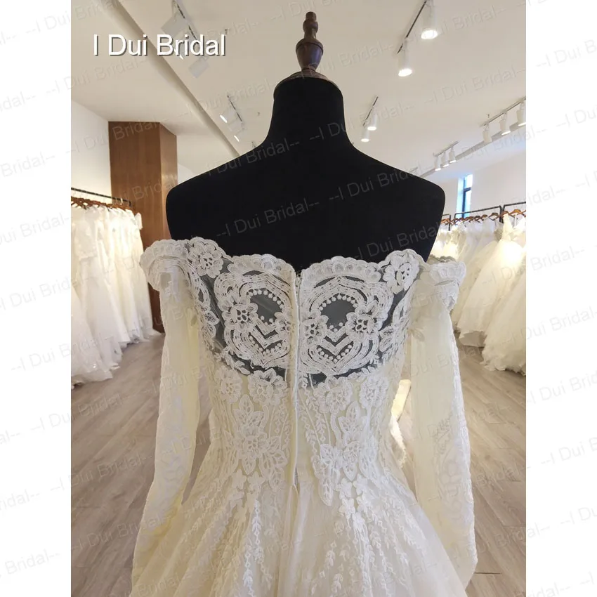 Off Shoulder Full Sleeve Wedding Dress A line High Quality Luxury Lace Bridal Gown