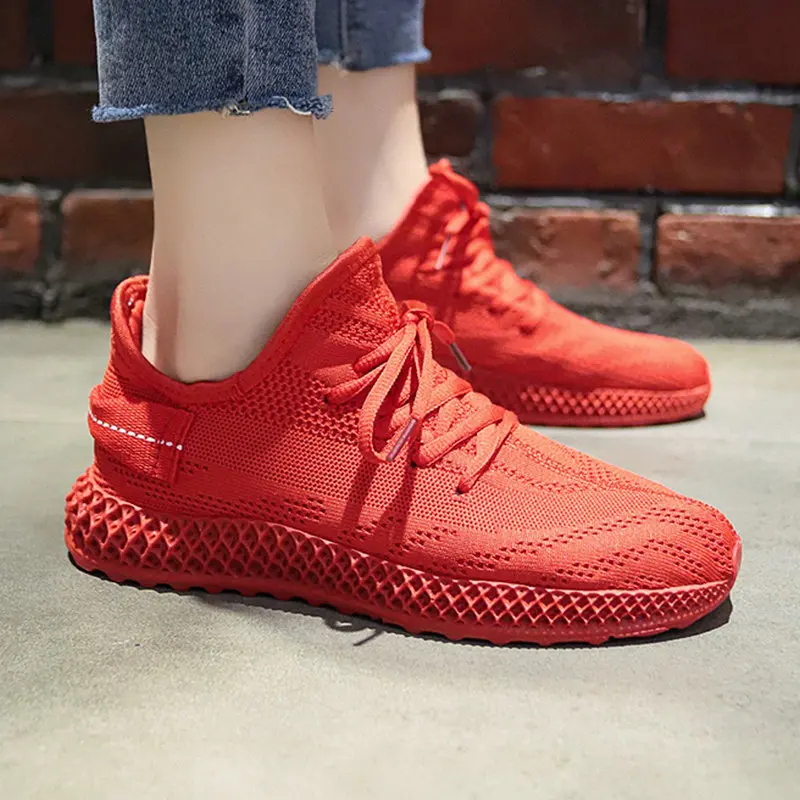 Женские кроссовки на плоской подошве красные желтые или белые классические для