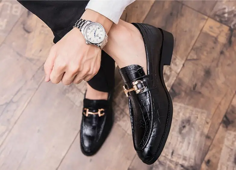 

Pointed Toe Mens Dress Shoes Genuine Leather Luxury Wedding Shoes Floral Print Men Flats Office wedding party Formal Shoes 38-46