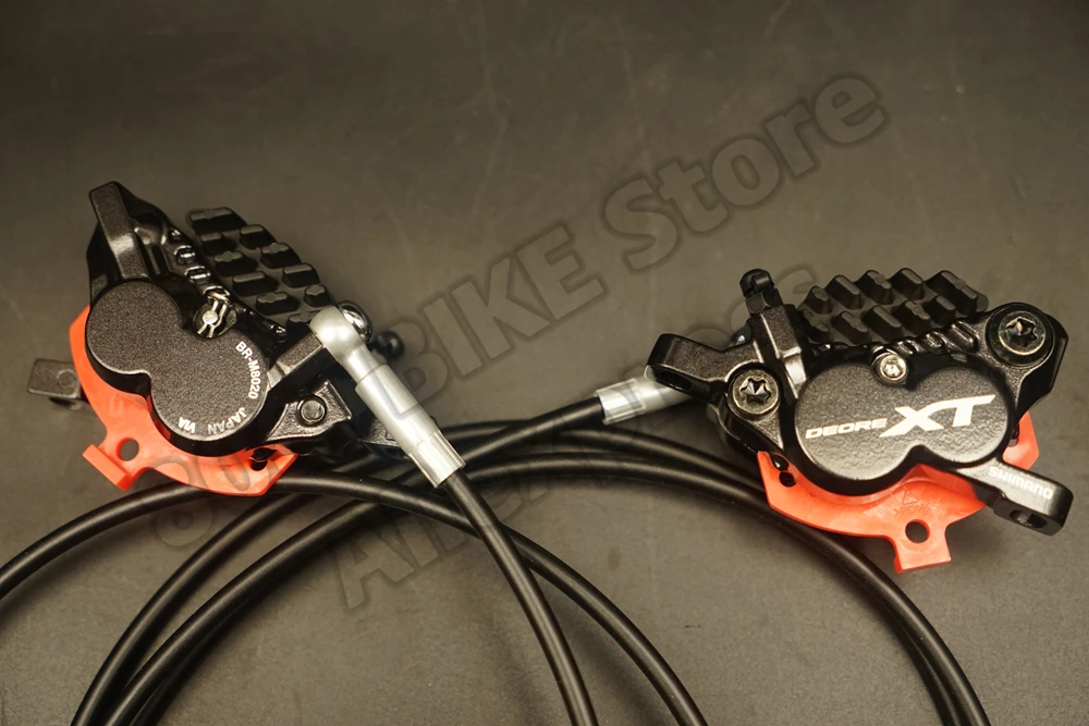 Shimano Deore XT BR-M8020 + BL-M8000 дисковый тормоз Гидравлический включает ICE-TECH колодки левый
