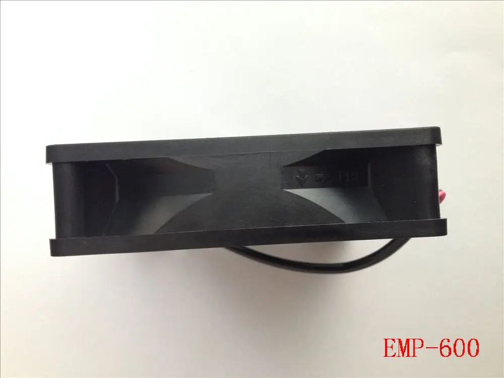 Новый оригинальный Nidec D09A-12TU DC12V 0.25A для EMP-600/EMP-6000/6010/6100/6110 проектор Вентилятор