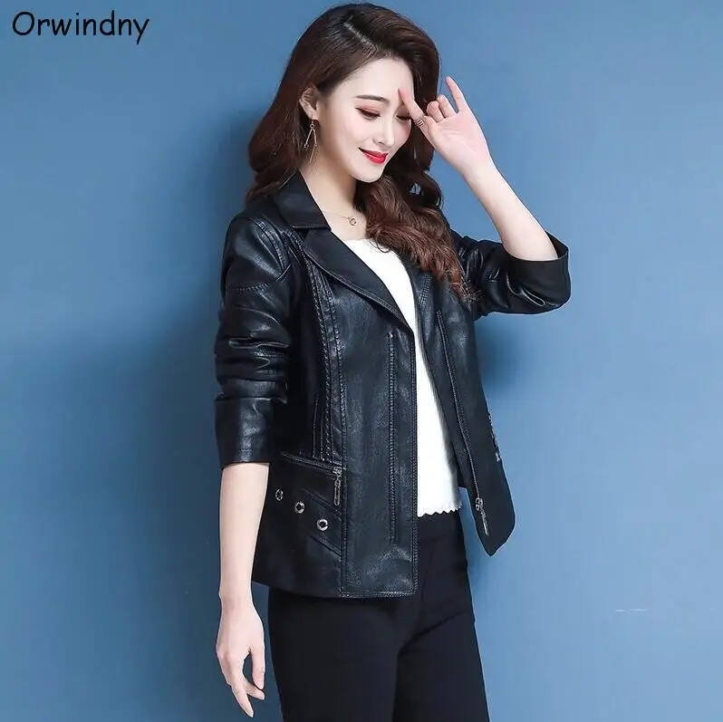 Черный Orwindny кожаная одежда для мамы размера плюс 5XL с отложным воротником модная кожаная куртка для женщин на молнии большого размера базовое пальто - Цвет: Черный