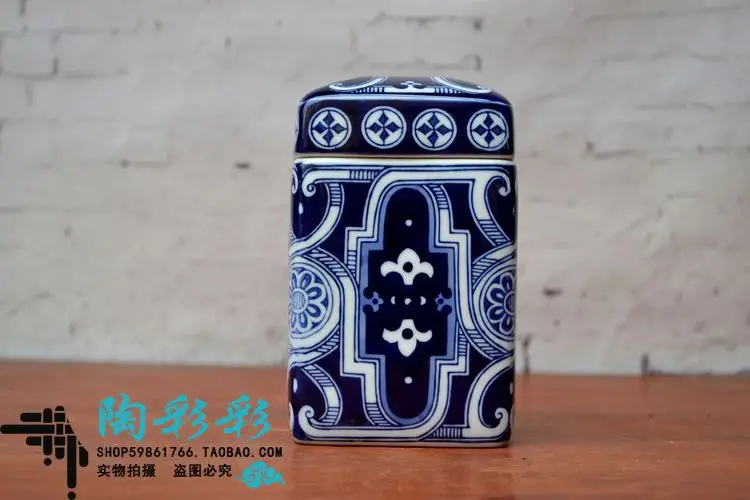 Тао кайцай Новая китайская сине белая фарфоровая банка с крышкой маленькая для
