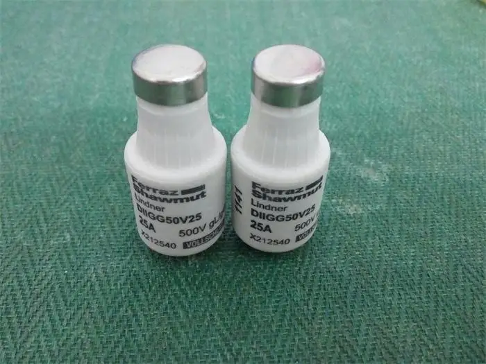 

Керамический предохранитель FERRAZ DIIGG50V25 25A500V gL/gG X212540, 5 шт.