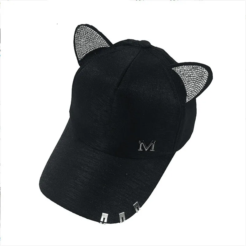 Женская Бейсболка с кошачьими ушками Meow черно белая или розовая бейсболка